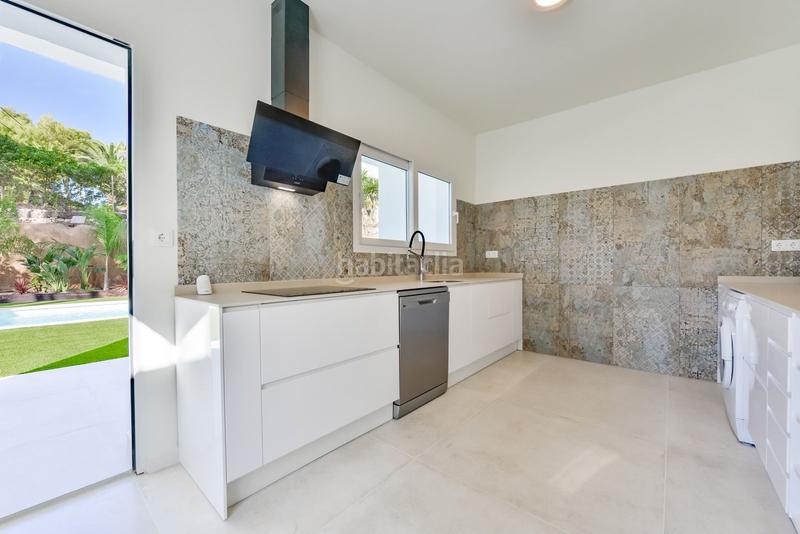 Foto c471e8cb-4be8-4143-a4aa-f86567f3399d. Casa amb piscina a Altea la vella Altea