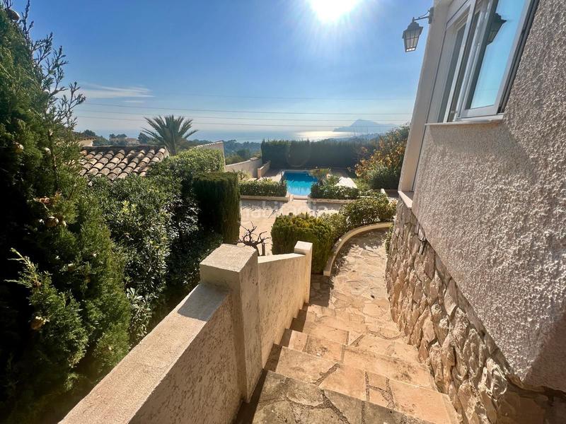 Foto ee39598f-eb71-4935-b64f-d605cd60619f. Maison avec chauffage piscine dans Altea la vella Altea