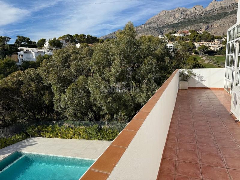 Foto 2a0107e2-5b6f-4c08-bf7e-56674d33d9d7. Chalet con riscaldamento piscina in Altea la vella Altea