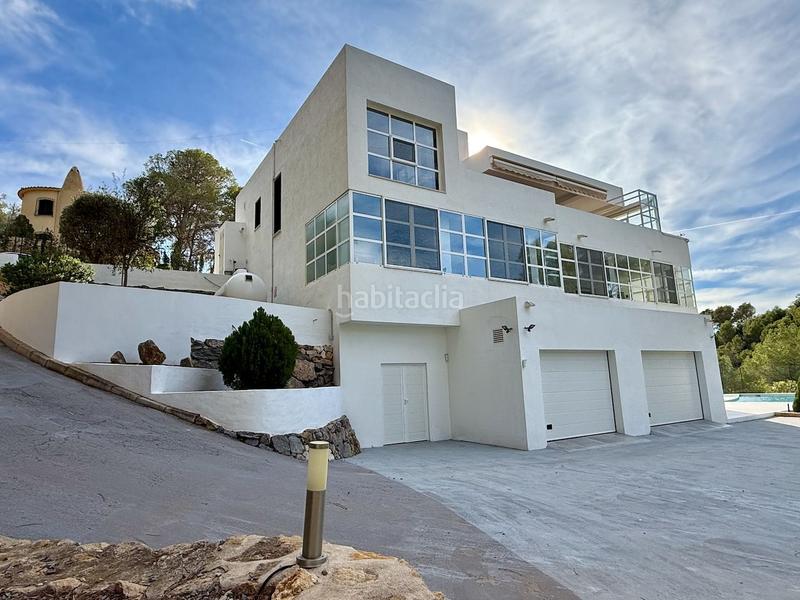 Foto 5b02a375-3187-4b6f-809b-323f9fd84fb1. Chalet con riscaldamento piscina in Altea la vella Altea