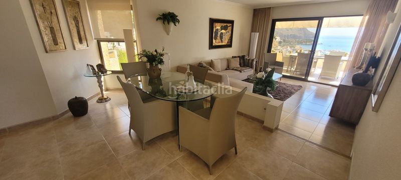 Foto 53bddec2-5aa2-4901-bb43-795a481e6df1. Apartament amb calefacció piscina a Mascarat Altea