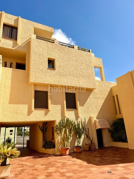 Foto bf6d65be-4cfb-4e89-b54c-ec9c0753f96a. Apartamento en Mascarat Altea