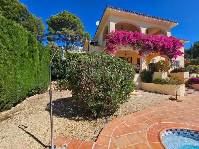 Foto 7605a4c8-8cf0-4a31-882e-8464b8bf27ac. Casa amb piscina a Altea la vella Altea
