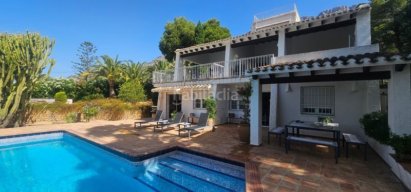 Foto 101dbe4d-4a84-4b94-94d4-39ade554f269. Casa amb piscina a Altea la vella Altea