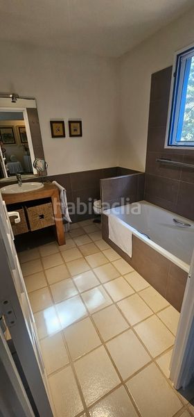 Foto 620dcabe-520d-467c-a52a-f5efee86e358. Casa amb piscina a Altea la vella Altea
