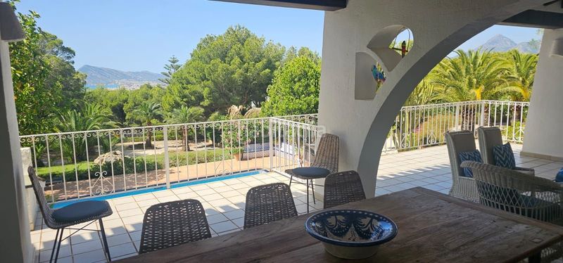 Foto 815ef3ee-9a9b-424a-a385-0266b42c3419. Casa amb piscina a Altea la vella Altea