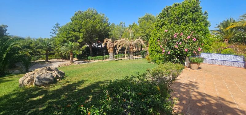 Foto b8605f2d-1de4-4aa7-ae6c-45734e37bb63. Casa amb piscina a Altea la vella Altea