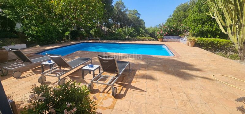 Foto ddc63731-5105-4da0-8341-4de69c03b24d. Casa amb piscina a Altea la vella Altea