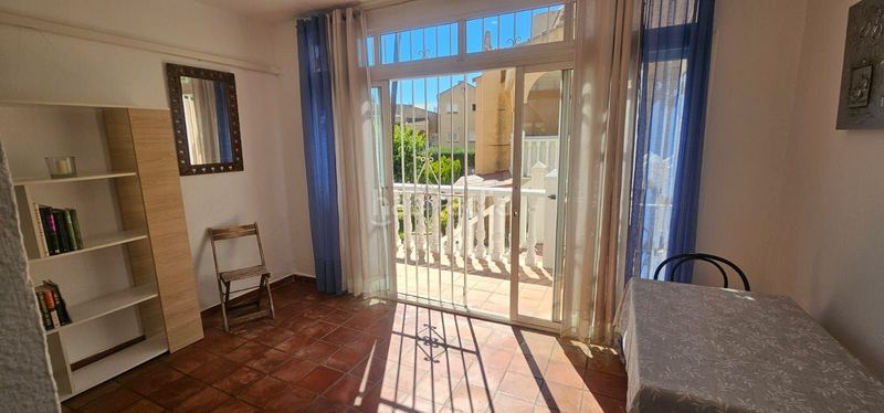 Foto 537e0109-0a49-4879-9d32-14936de03edf. Dúplex amb piscina a L´Albir Alfàs del Pi (l´)