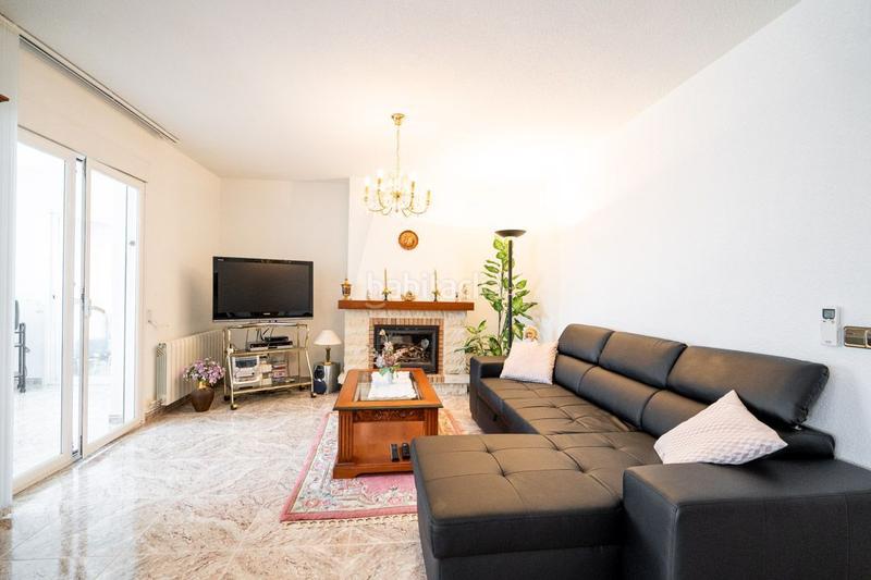 Foto bee8bdf7-5c5c-4e90-b63b-7c96f956938f. Casa amb piscina a El Tossal-Bello Horizonte Nucia (la)