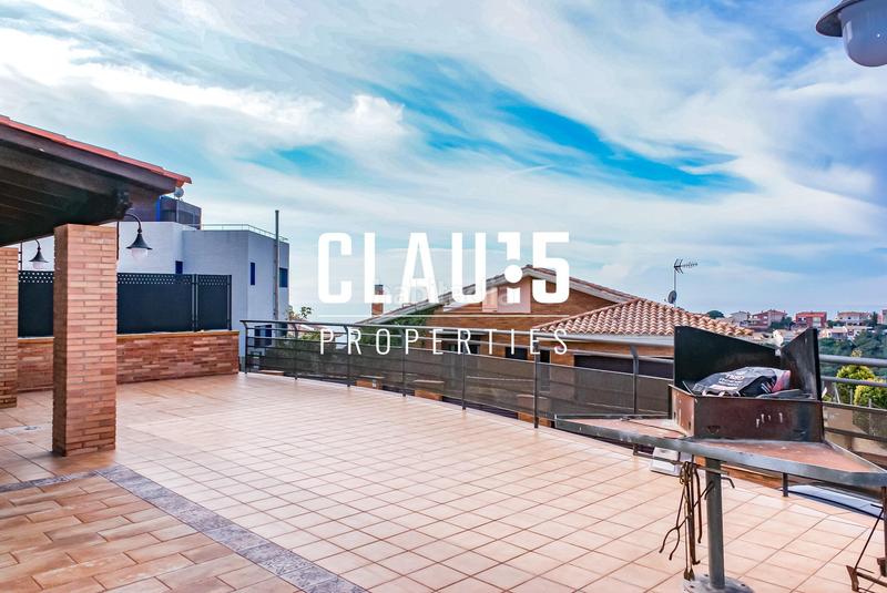 Foto 5b6fbdd8-2a4b-4361-b663-2e44c7fa46c0. Maison jumelée avec chauffage parking piscine dans Urbanitzacions Sant Pol de Mar