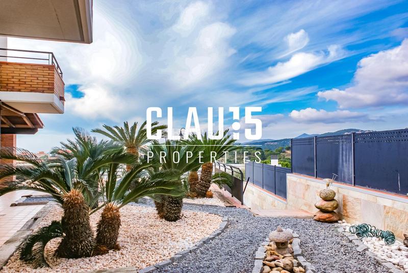 Foto 9e130f82-70af-44d5-9a58-64d9f35d86d5. Maison jumelée avec chauffage parking piscine dans Urbanitzacions Sant Pol de Mar