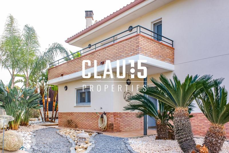 Foto beea62fb-adca-4334-8412-0973f0cdb4fd. Maison jumelée avec chauffage parking piscine dans Urbanitzacions Sant Pol de Mar