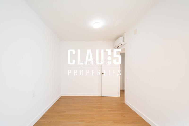 Foto a23f01a1-1e9e-4d70-a89a-0c5b8802b465. Piso  en venta totalmente reformado con piscina en Canet de Mar