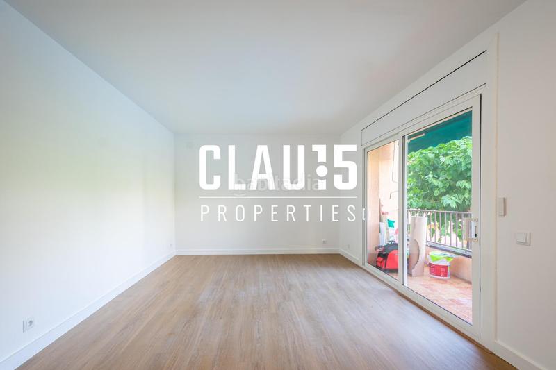 Foto d691e8df-c733-49a2-b8fc-e9ee1f68671b. Piso  en venta totalmente reformado con piscina en Canet de Mar