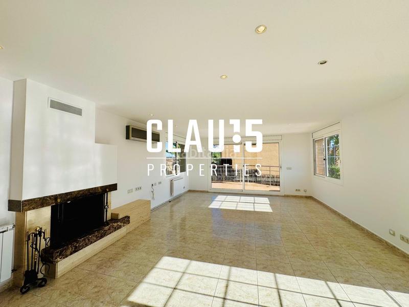 Foto 8ccf9781-860d-4f26-b27c-66d582c348e8. Rent house with heating parking pool in Canet de Mar