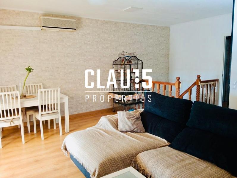 Foto 5bd97b16-45a2-4638-88a7-3f21ad280a7e. Chalet exclusivo chalet en venta con dos viviendas independientes, piscina y terrazas en mas mora en Tordera