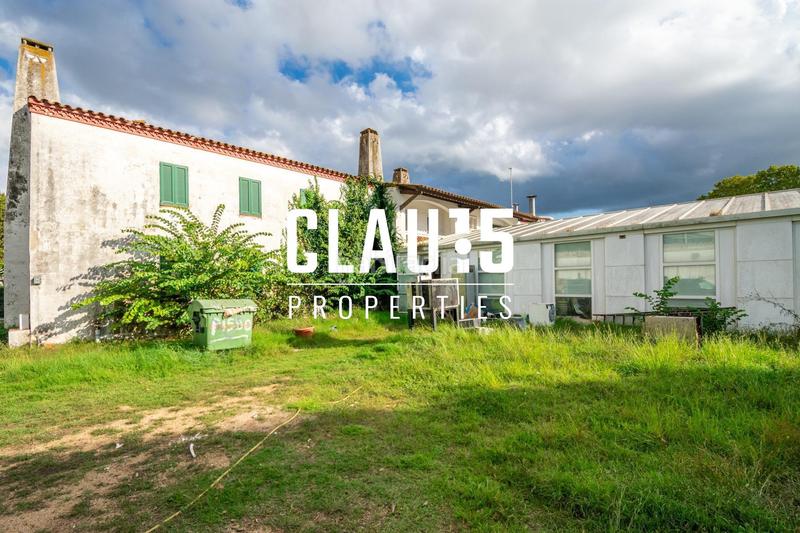 Foto dd5b0d3d-47ba-409b-bcfb-578054803046. Edificio in Tordera Tordera