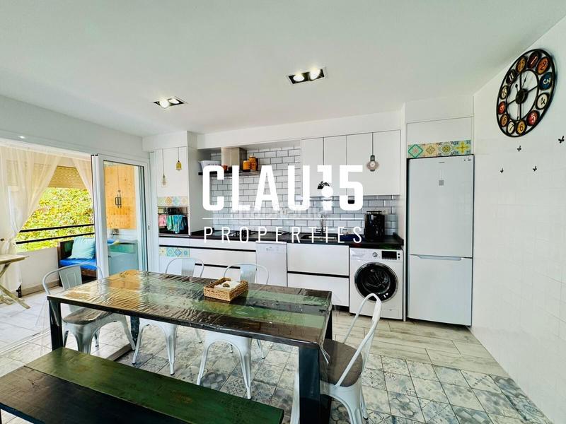 Foto 3cda9b76-fe1b-4f20-8ddd-9952663de2b4. Appartamento con parcheggio piscina in Centre Sant Pol de Mar