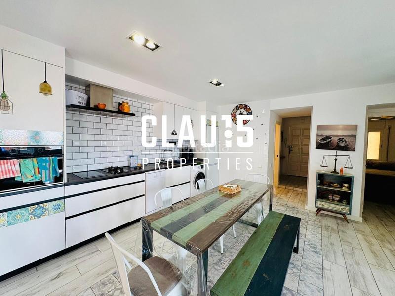 Foto 86c328a4-dfed-48ed-958d-fcd48e5c6ebc. Appartamento con parcheggio piscina in Centre Sant Pol de Mar