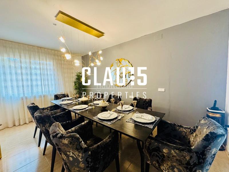 Foto 04aa770b-9cd4-40cc-bd83-69e6cf6077b9. House with parking pool in Canet de Mar