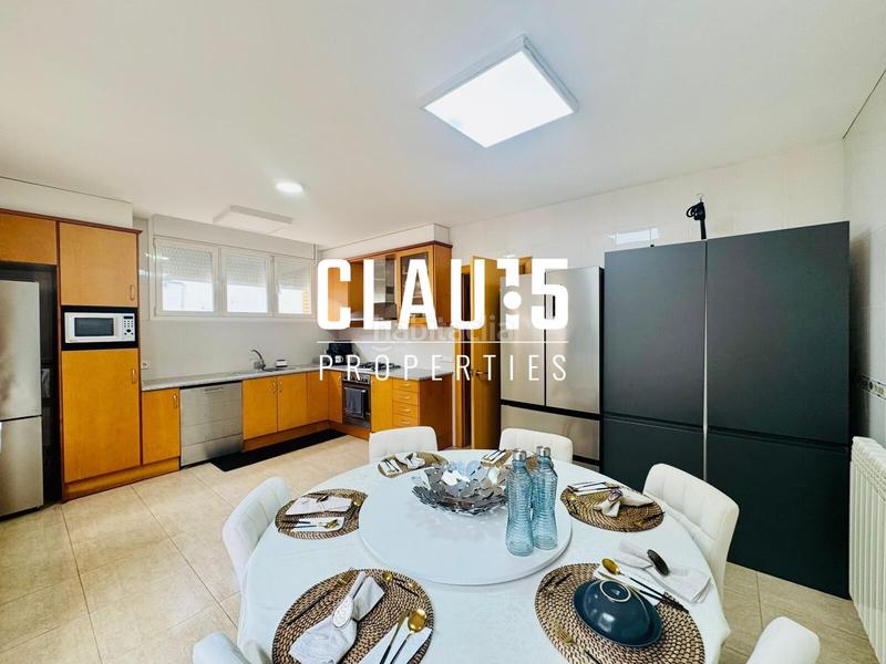 Foto 6f3a34e2-5bf7-439a-a015-f53dffa455b4. House with parking pool in Canet de Mar