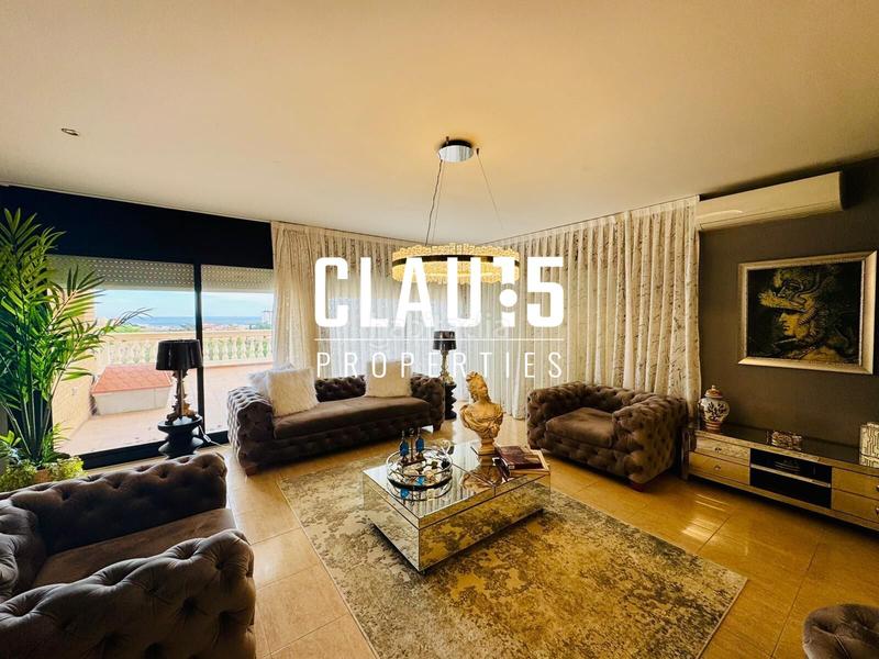 Foto f7446188-bc51-4156-aee3-10a8de71ebda. House with parking pool in Canet de Mar