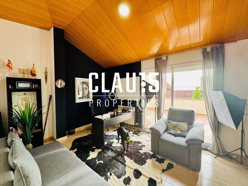 Foto f87cdfa8-3305-4763-bfd7-4de863897eef. House with parking pool in Canet de Mar