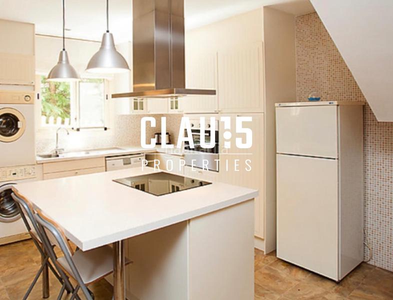 Foto f9024877-1e83-429d-917d-b992f1183afb. Casa amb calefacció aparcament piscina a Can Carreras - Montessol Pineda de Mar