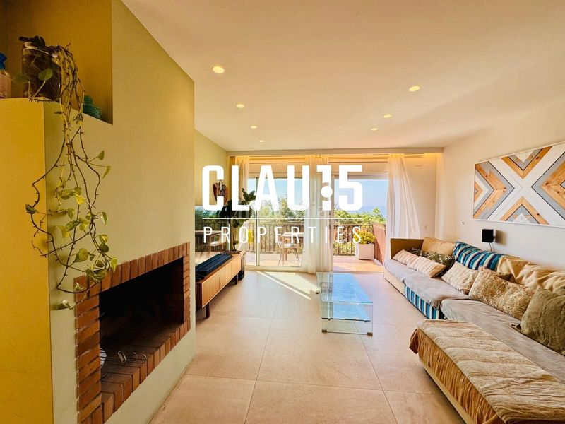 Foto 5276d1ce-3694-45c0-8db6-903f52cf5ea4. Duplex con riscaldamento parcheggio in Els Pavos Blanes