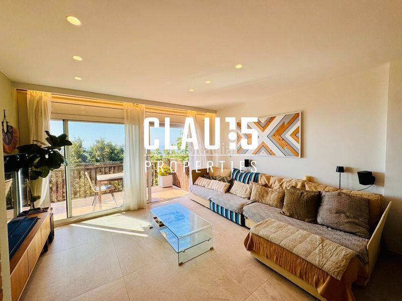 Foto 77163df4-157d-4071-821d-160339eb8652. Duplex con riscaldamento parcheggio in Els Pavos Blanes