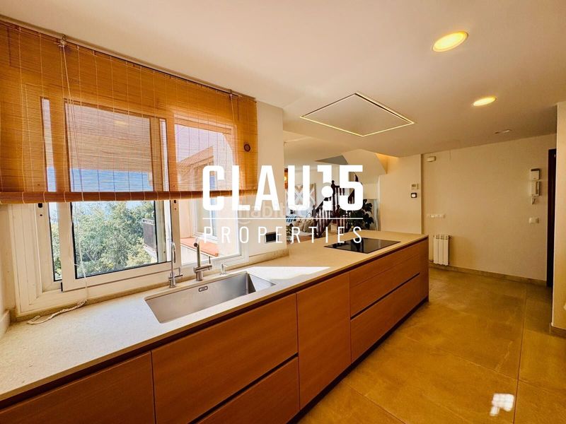 Foto a12c34b3-1073-47f6-bc48-6dfec422e2dc. Duplex con riscaldamento parcheggio in Els Pavos Blanes