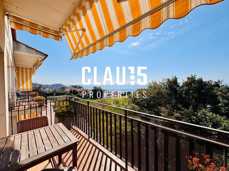 Foto e129e8e0-74b8-4f75-bd2c-61e87d7ad2f8. Duplex con riscaldamento parcheggio in Els Pavos Blanes