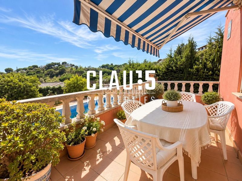 Foto 47547faa-0ebb-42d4-bada-41475842b568. House with heating parking pool in Lloret Verd - Els Pinars Lloret de Mar