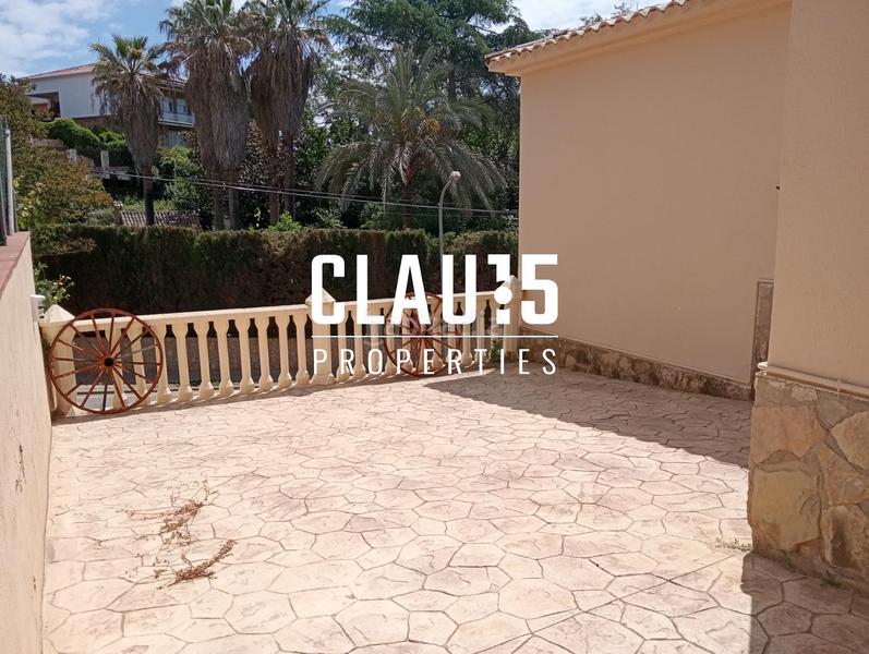 Foto 29334230-2c08-45bb-9c3e-dd6176f76312. Chalet con parcheggio piscina in Roca Grossa Lloret de Mar