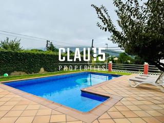 Casa a Nigara Parc -gora Parc. Casa de una sola planta en venta con piscina en tordera