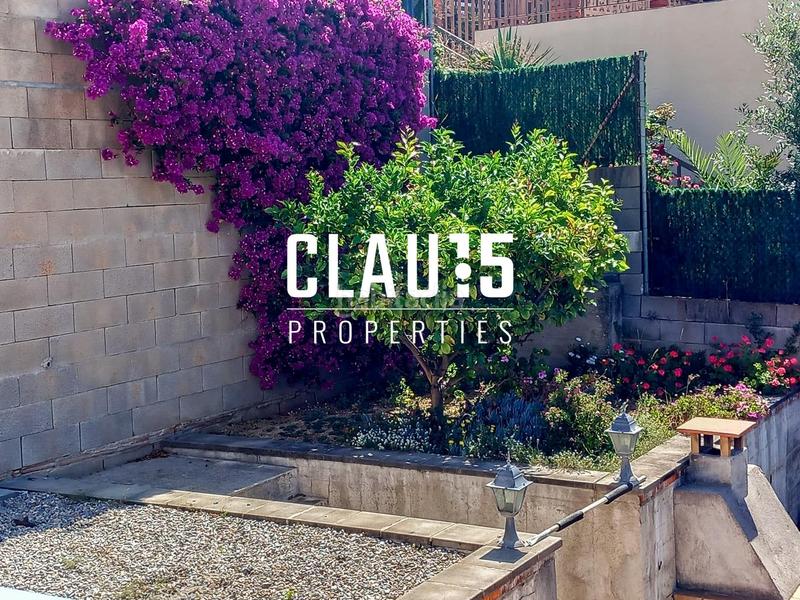 Foto 9d96f3a2-bc01-4305-86c0-eeb9f8ef9ace. Casa amb aparcament a Pinemar Pineda de Mar