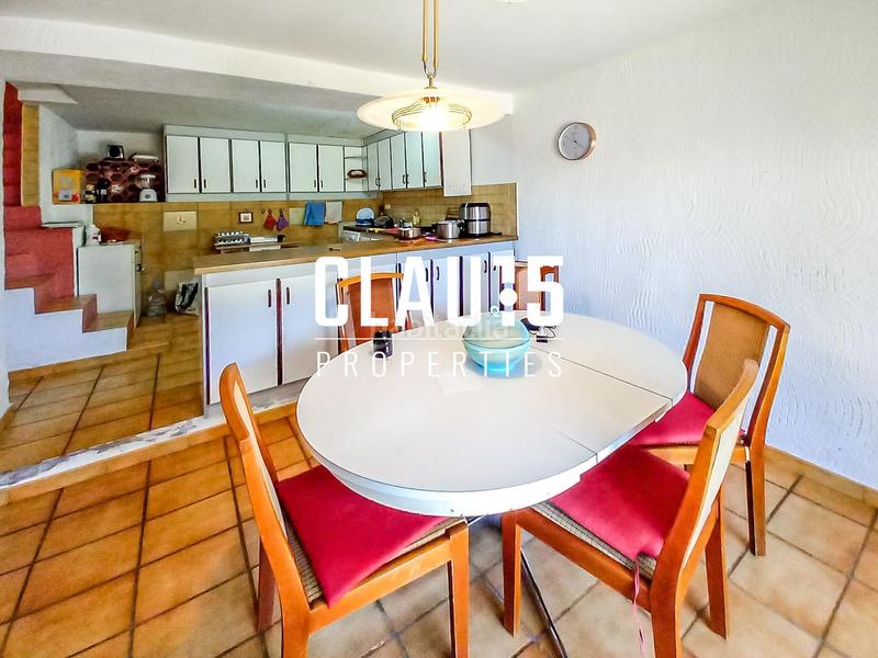 Foto f2bca182-cc27-490a-b771-180ba7fe4365. Casa amb aparcament a Pinemar Pineda de Mar