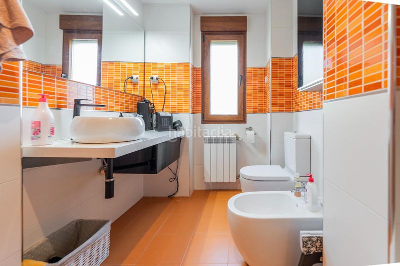 Foto 09c8c561-6504-4f2b-9e3a-b3dbb08a2c27. Xalet amb aparcament a Cobeña