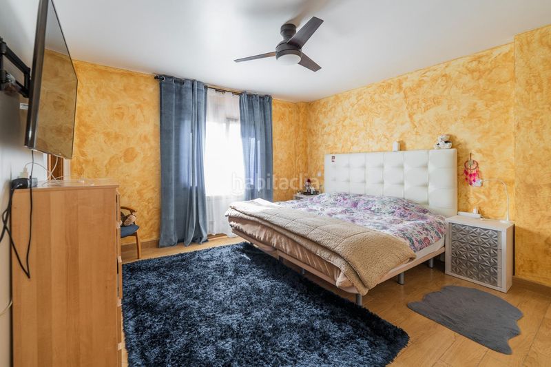 Foto 0dbad8a2-fcac-4665-b4df-cb03b07d1d1c. Xalet amb aparcament a Cobeña