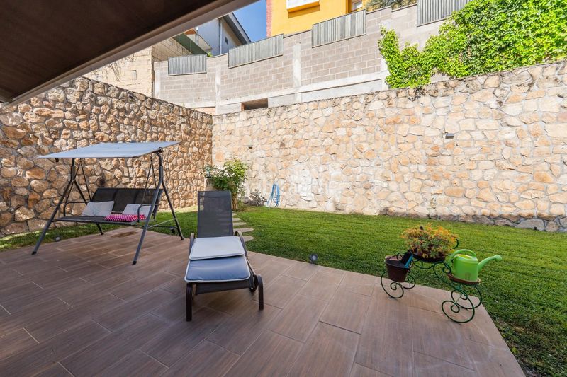 Foto 7008b5c0-ef89-459b-a5ea-2e983a44416a. Xalet amb aparcament a Cobeña