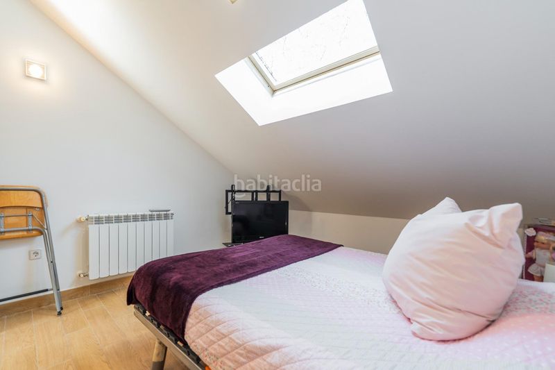 Foto a93511f2-e701-498c-b43d-f90cf8e2e3ea. Xalet amb aparcament a Cobeña