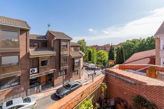 Dúplex  Calle calle ávila. Exclusivo dúplex con terraza en san sebastián de los reyes