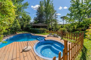 Chalet  Avenida cobeña -f.fresno-