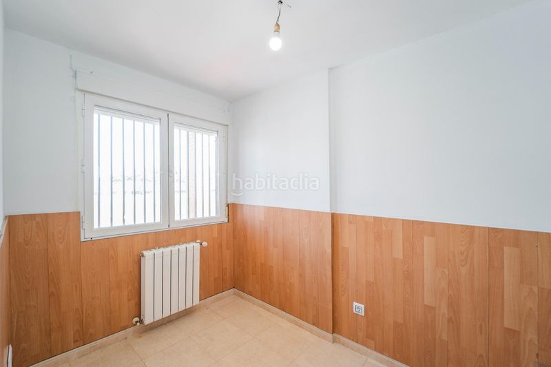 Foto 4239a368-3685-4cb9-91c7-dbb9b9452a95. Casa aparellada amb aparcament piscina a Cedillo del Condado