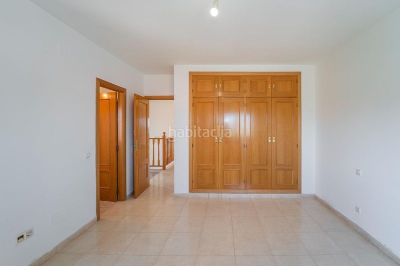 Foto 5557eed4-d8f4-4afa-9358-fd73c2421e3f. Casa aparellada amb aparcament piscina a Cedillo del Condado