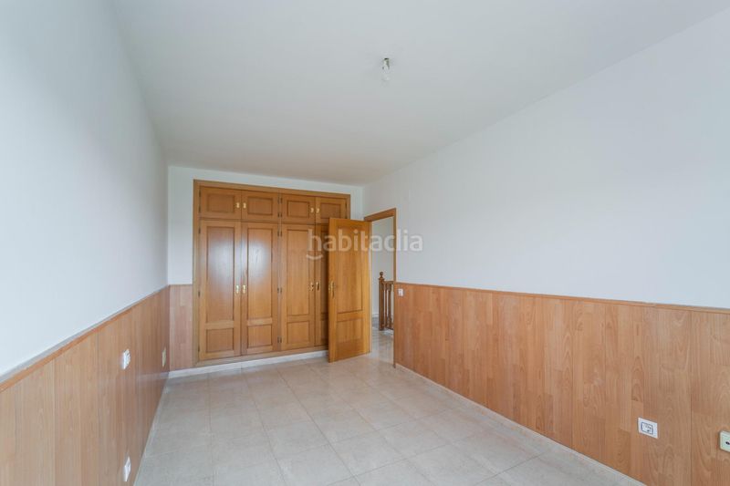 Foto 72525aec-0fde-482b-8eec-20d86d90ac75. Casa aparellada amb aparcament piscina a Cedillo del Condado