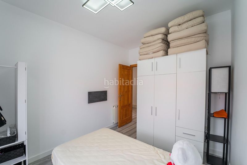 Foto 5cd35f65-eab4-4865-8dd6-fc576f5ca4bd. Casa aparellada amb aparcament a Cedillo del Condado
