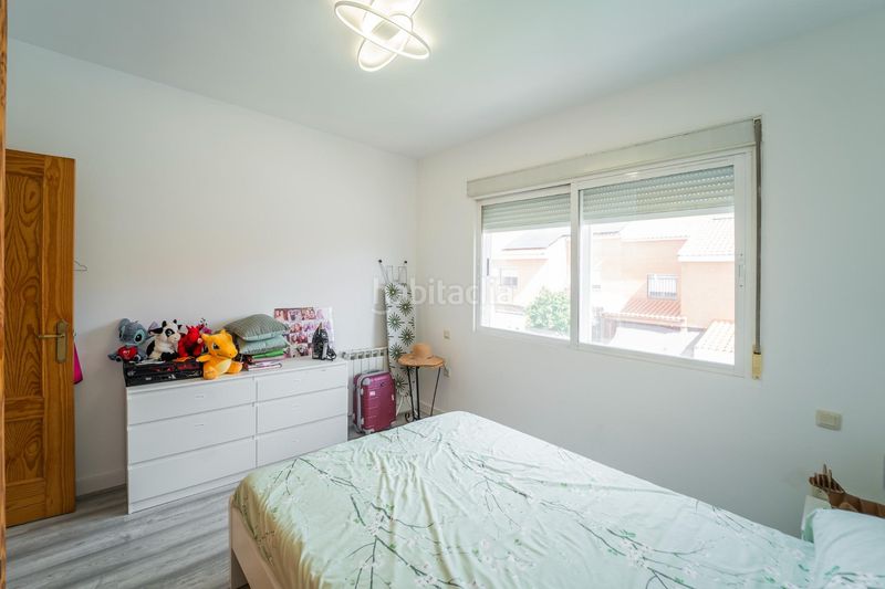 Foto 5e761f47-b849-4bac-a09b-3009157ba5d1. Casa aparellada amb aparcament a Cedillo del Condado