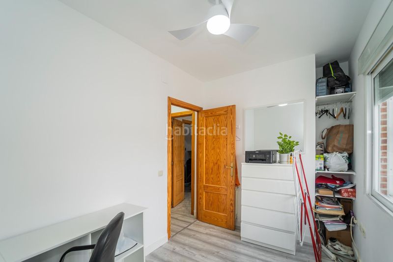 Foto f892571b-518a-437b-824c-63d9cc4dccb8. Casa aparellada amb aparcament a Cedillo del Condado